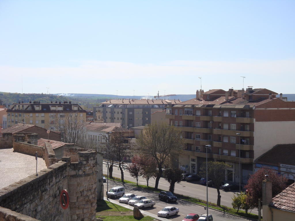 Apartamentos La Muralla Zamora Exterior photo